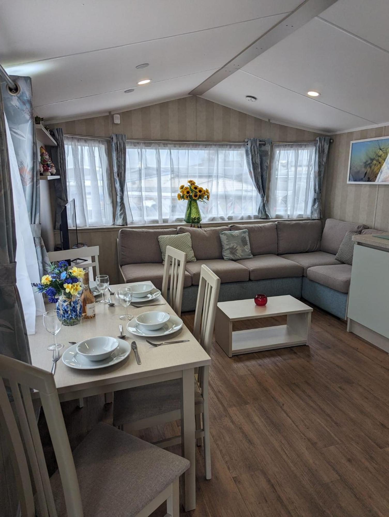 Accessible Friendly Modern Family Caravan Littlesea Haven Weymouth Wyke Regis 외부 사진